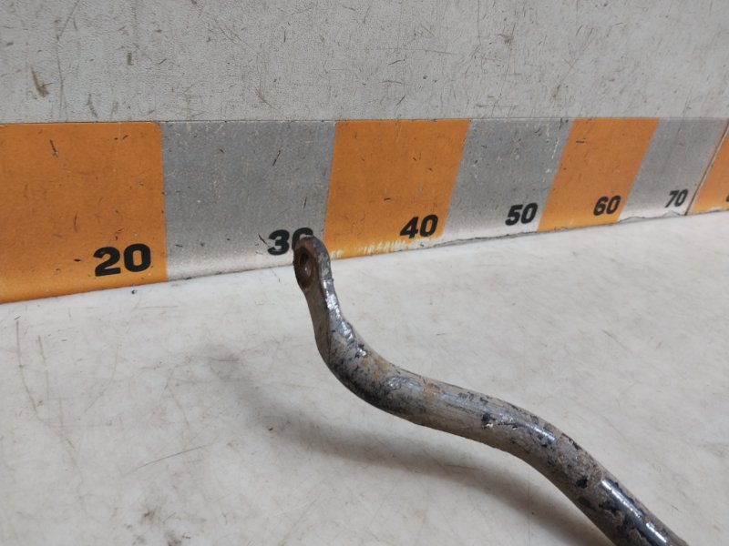 Стабилизатор передний