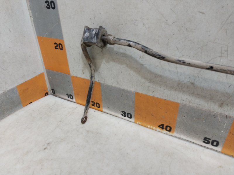 Стабилизатор задний