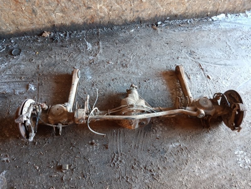 Мост задний