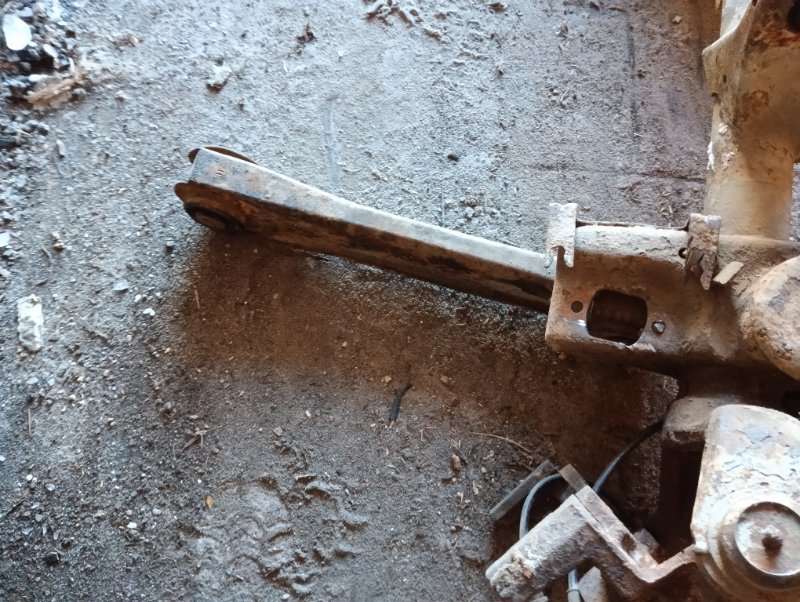 Мост передний