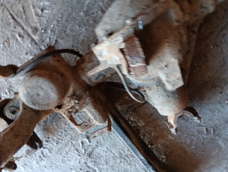 Мост передний