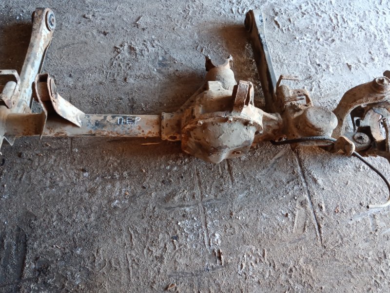 Мост передний