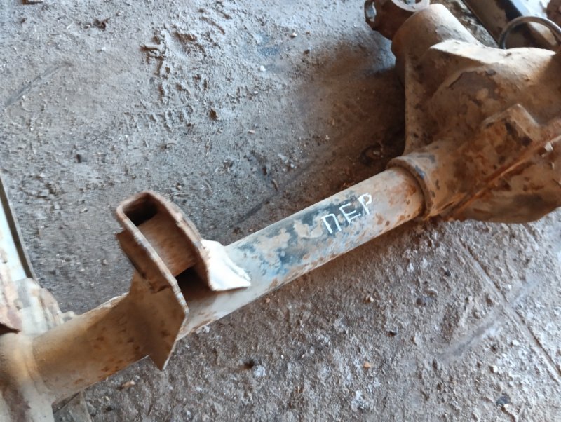 Мост передний