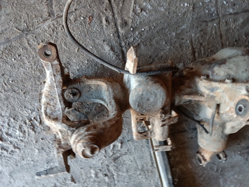 Мост передний