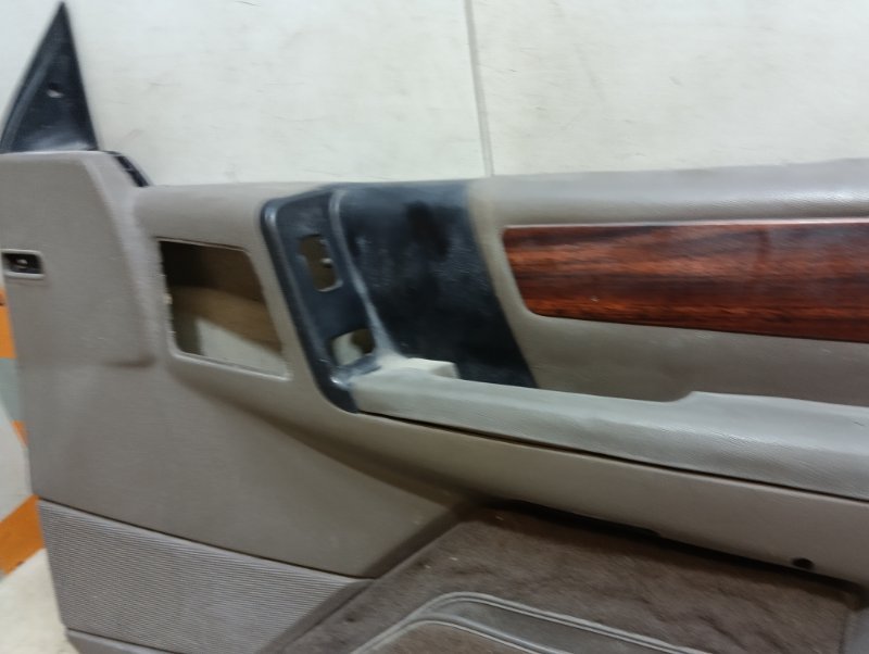 Обшивка двери