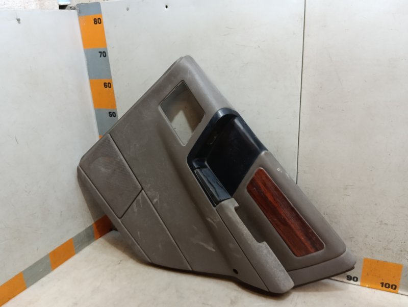 Обшивка двери