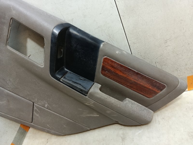 Обшивка двери