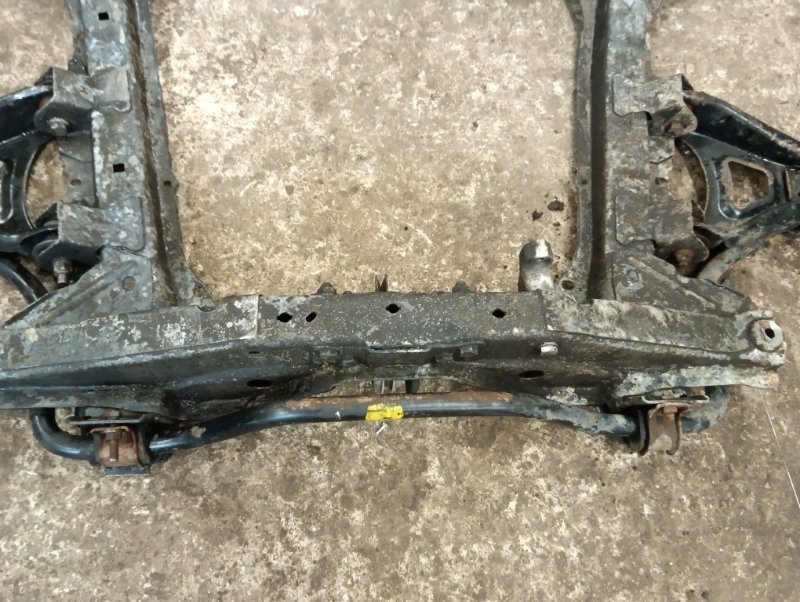 Балка подмоторная