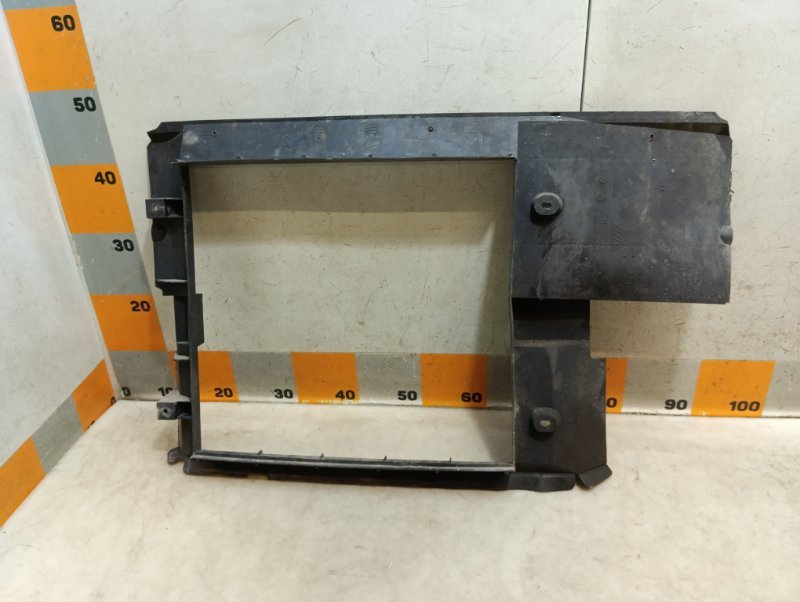 Рамка радиатора