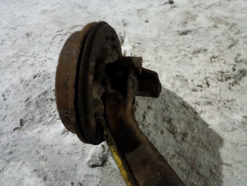 Балка задняя