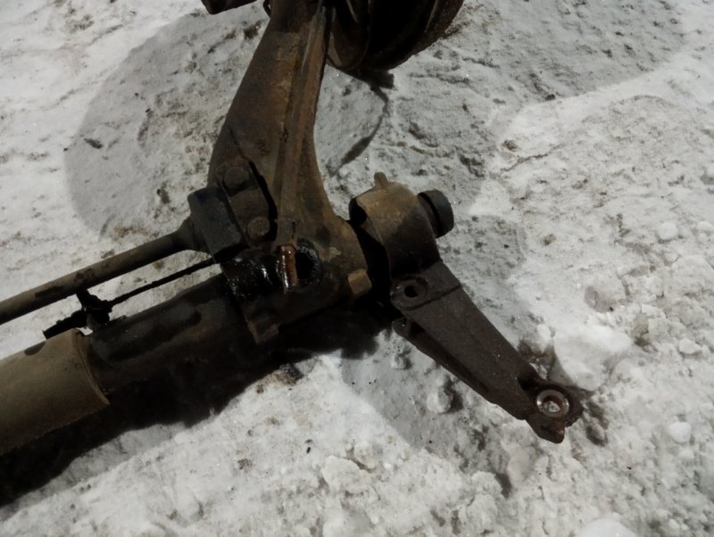 Балка задняя