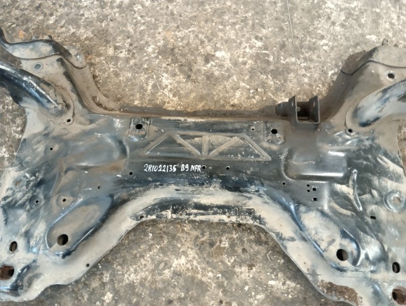 Балка подмоторная