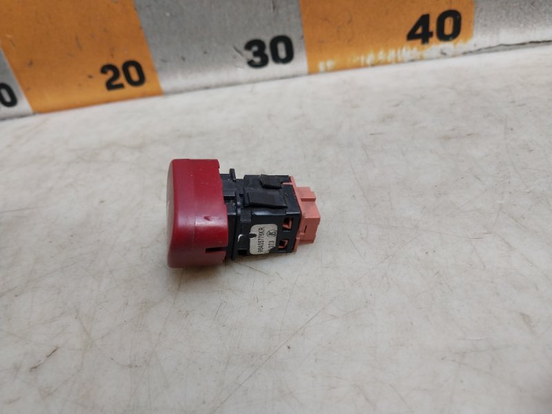 Кнопка аварийной остановки