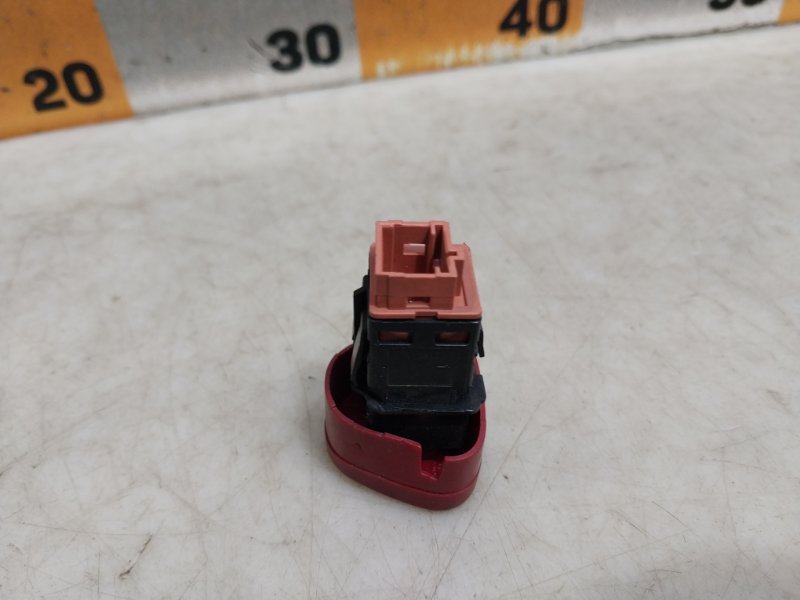 Кнопка аварийной остановки