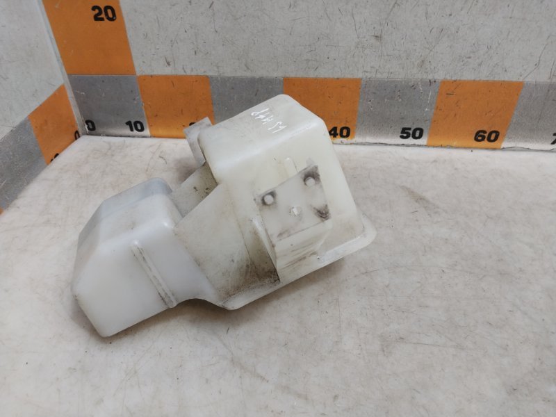 Кронштейн усилителя заднего бампера правый