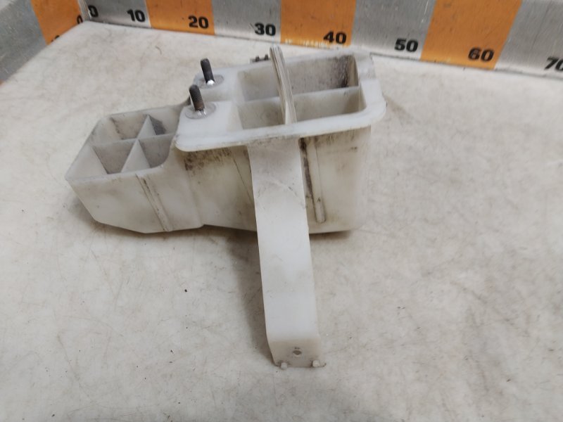 Кронштейн усилителя заднего бампера левый