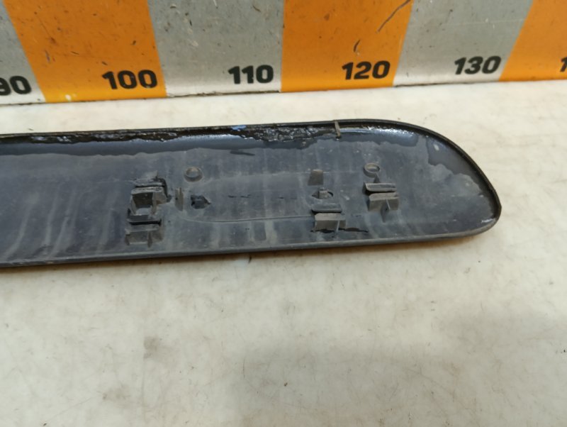 Молдинг двери