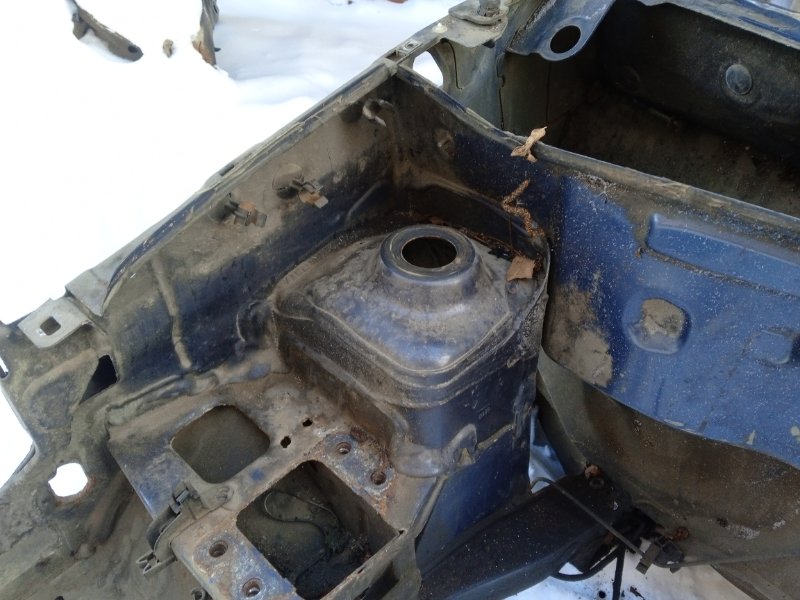 Лонжерон передний правый