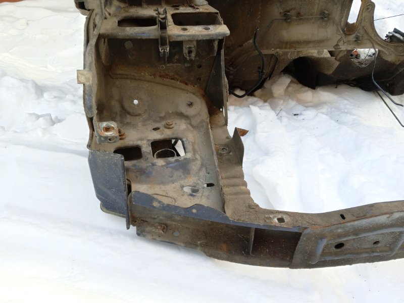 Лонжерон передний правый