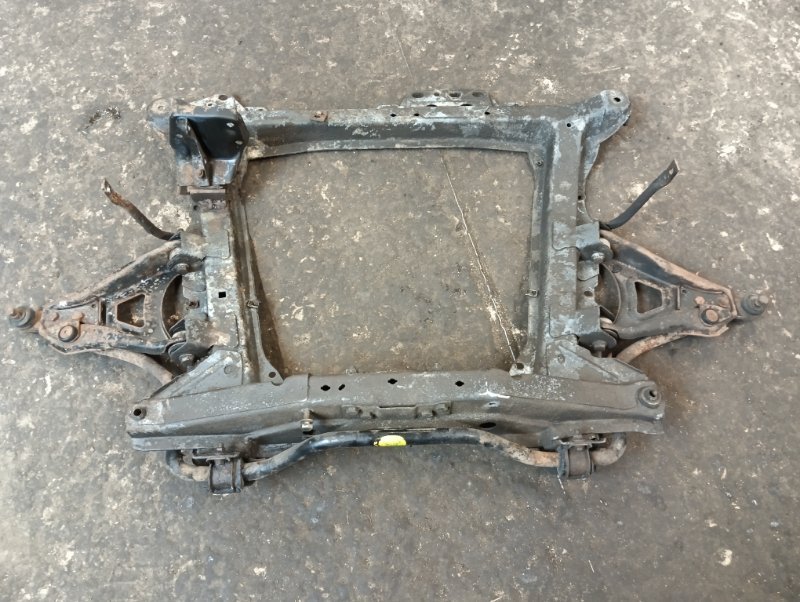 Балка подмоторная