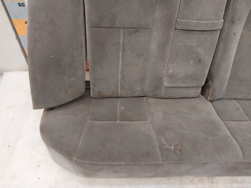 Сиденье салонное