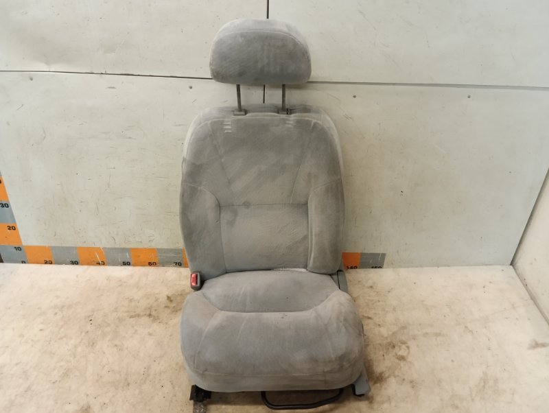Сиденье переднее левое