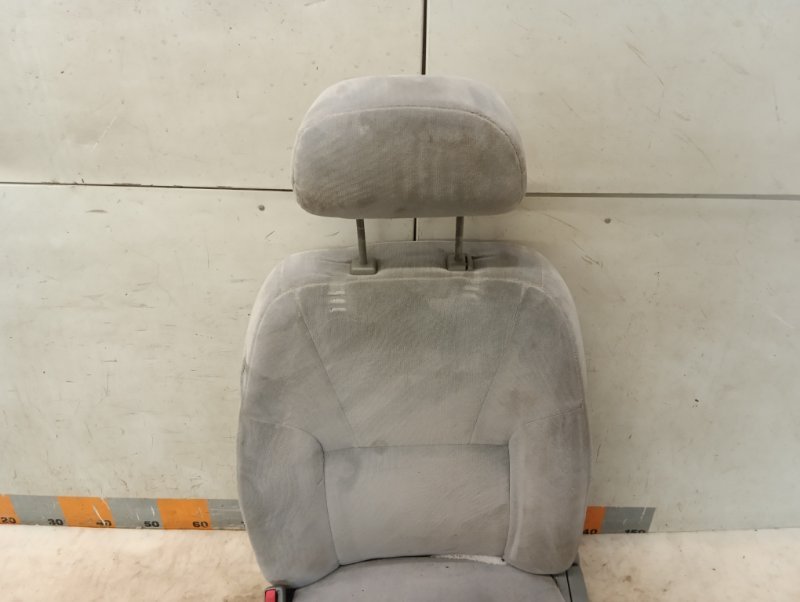 Сиденье переднее левое