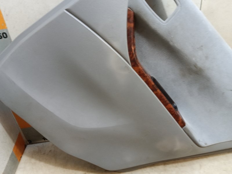 Обшивка двери