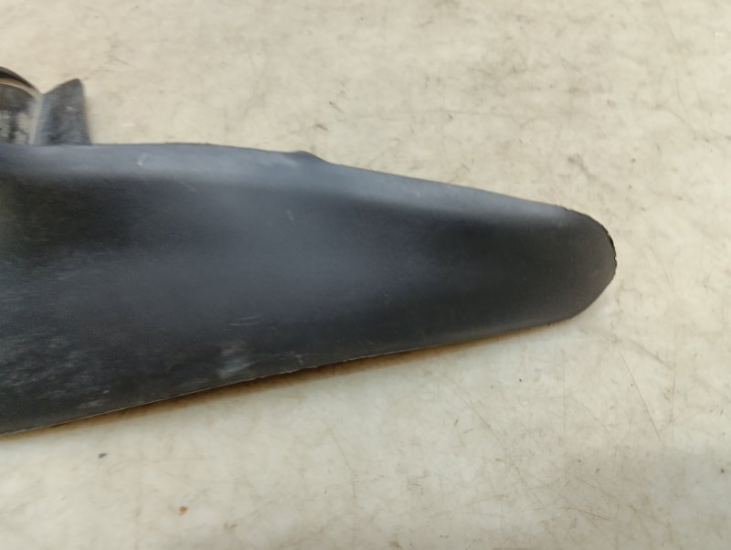 Брызговик задний правый