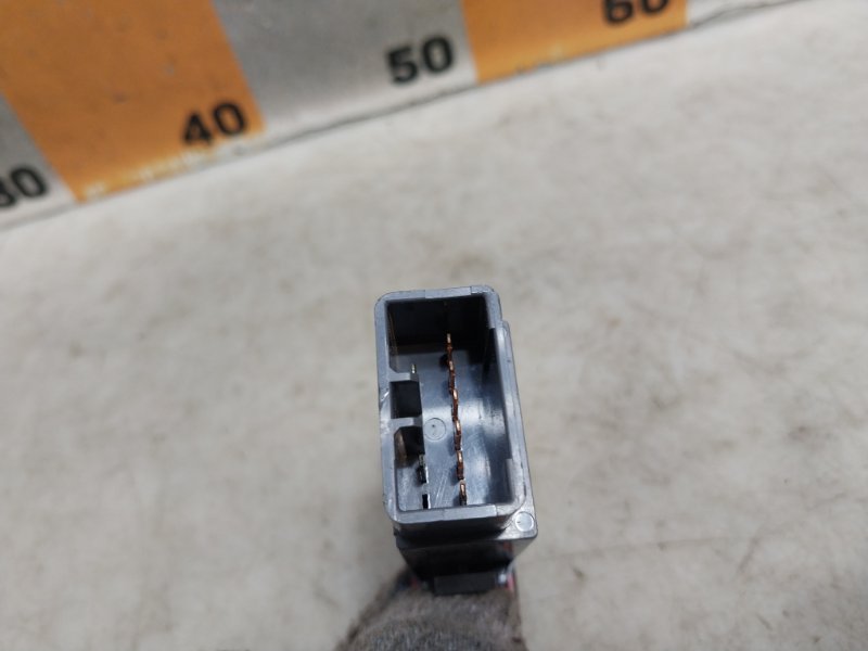 Кнопка аварийной остановки