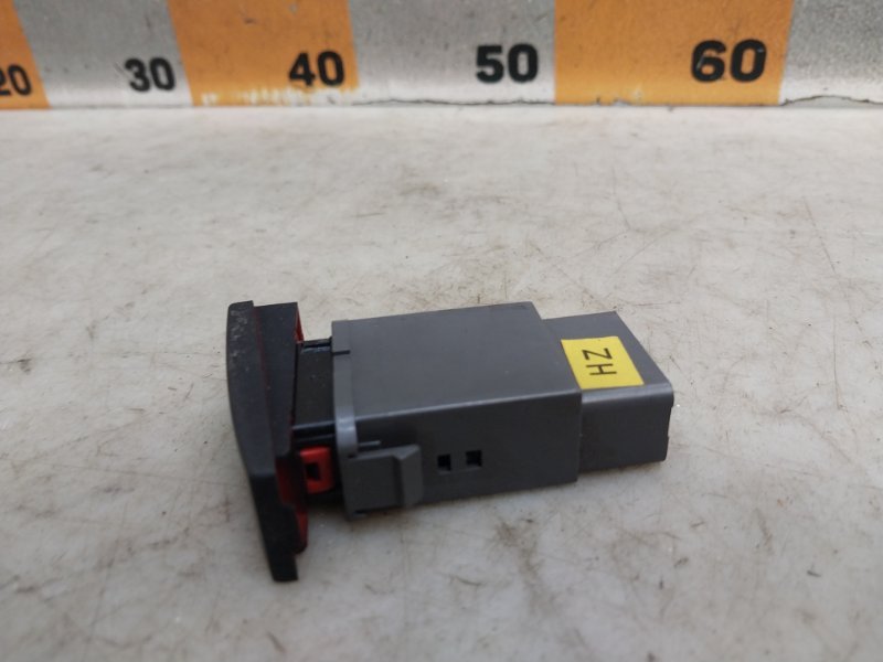 Кнопка аварийной остановки