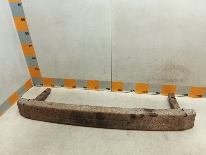 Усилитель заднего бампера