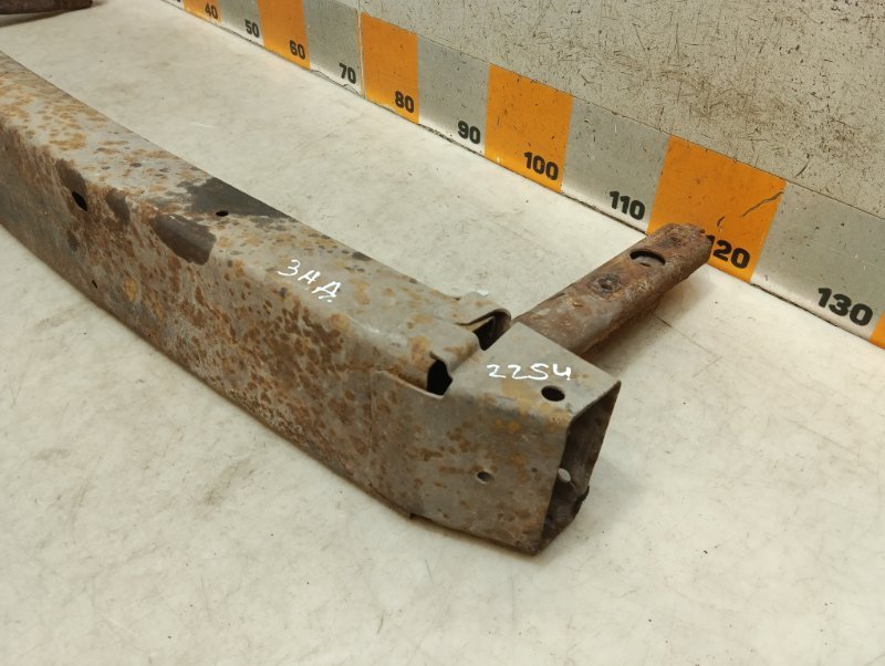 Усилитель заднего бампера