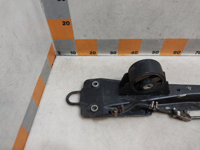 Балка передняя продольная