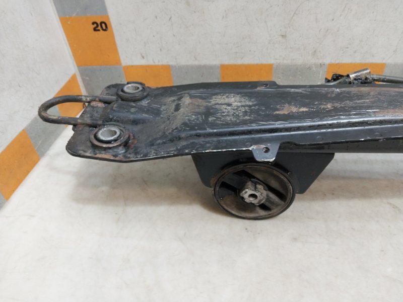 Балка передняя продольная