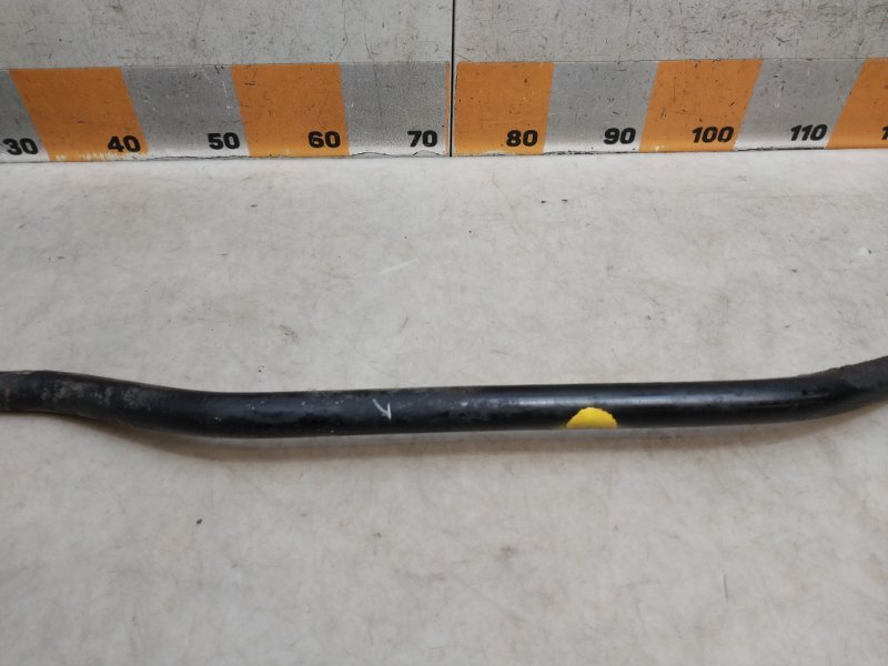 Стабилизатор передний