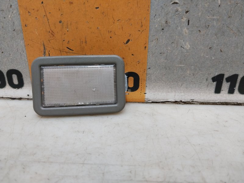 Плафон салонный