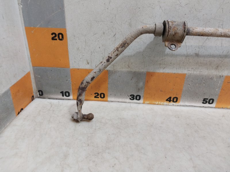 Стабилизатор задний