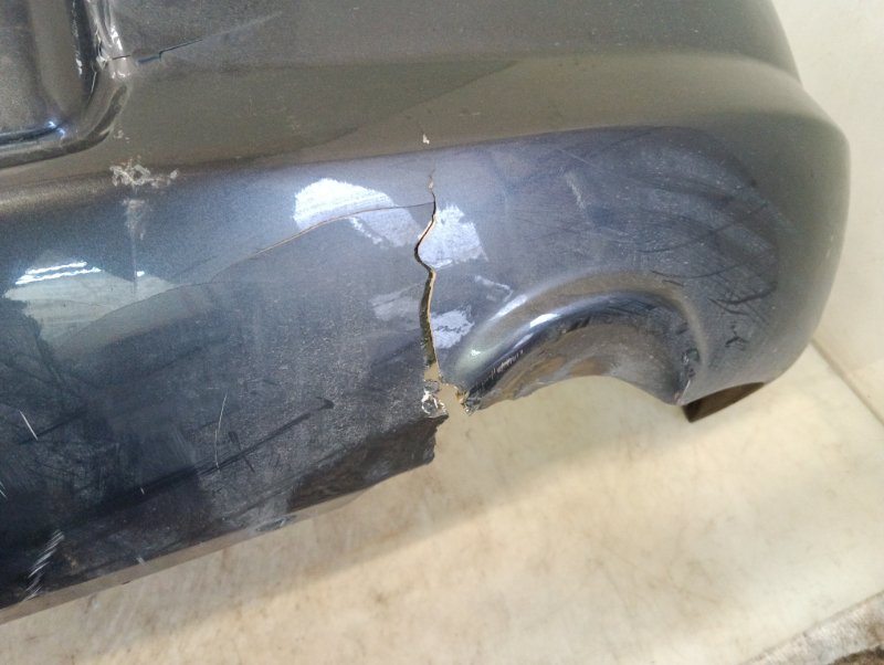 Бампер задний