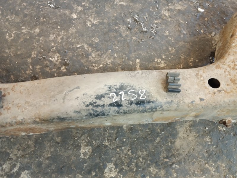 Балка задняя