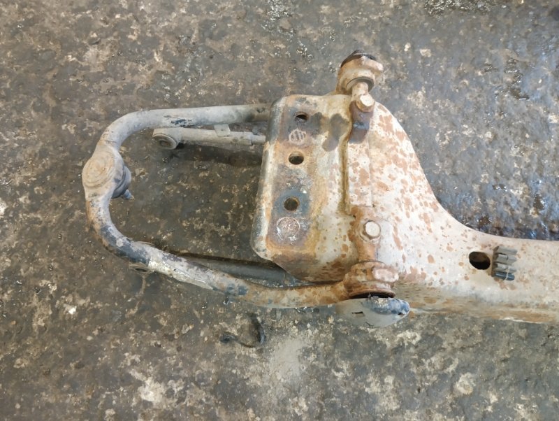 Балка задняя