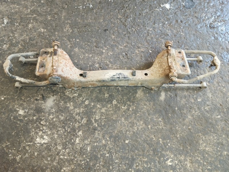 Балка задняя