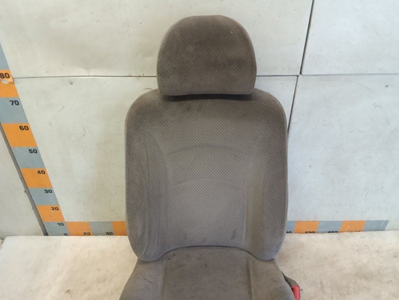 Сиденье переднее правое