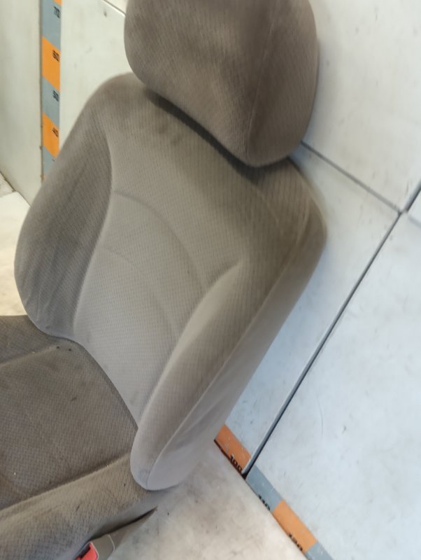 Сиденье переднее правое