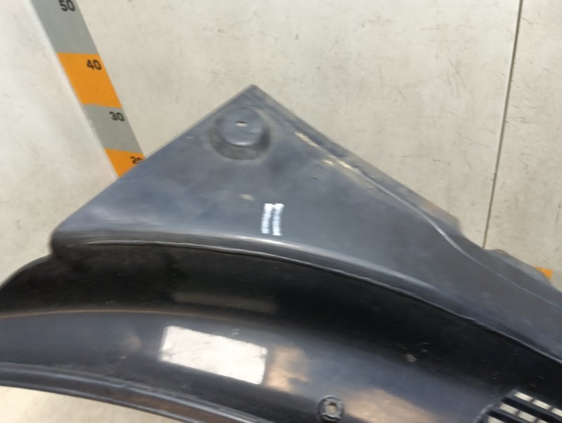 Планка под лобовое стекло