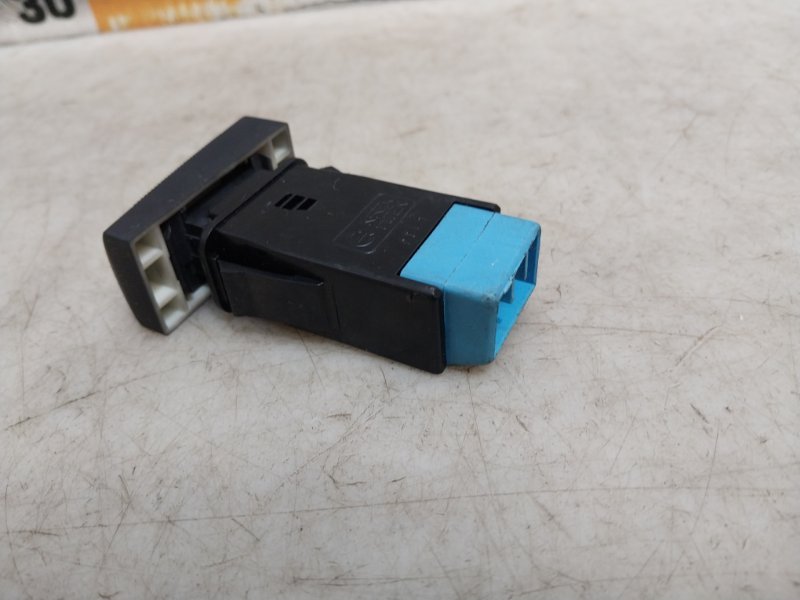 Кнопка обогрева переднего и заднего стекла