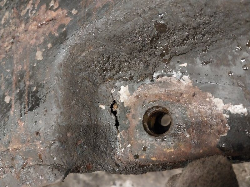 Балка подмоторная