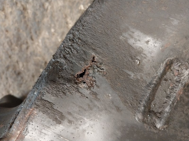 Балка подмоторная