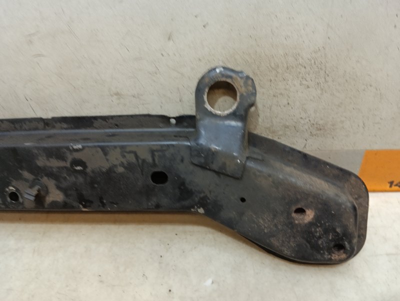 Балка подрадиаторная