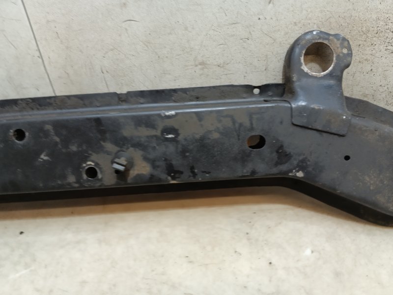 Балка подрадиаторная